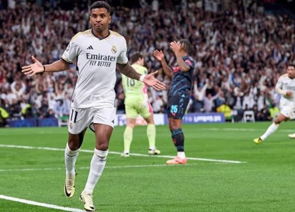 MU cùng tranh Rodrygo với Man City