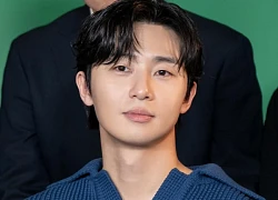 Park Seo Joon đang bị tấn công