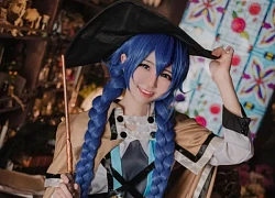 Nữ coser hóa thân xuất sắc thành nàng waifu tóc xanh trong Mushoku Tensei