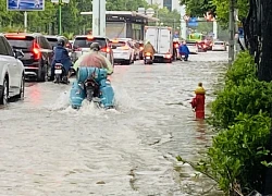 Mưa dông, lốc, sét ở miền Bắc kéo dài đến hết ngày 9/6