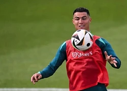 Ronaldo hội quân muộn nhất tuyển Bồ Đào Nha