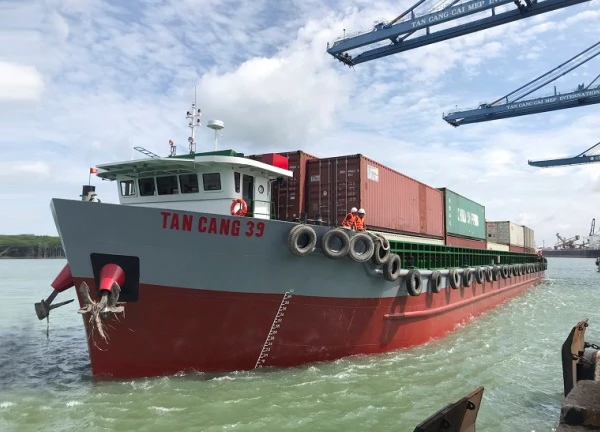 Tàu container Thái Lan chìm ngoài khơi Campuchia