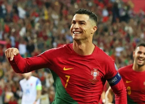 5 tiền đạo cắm hay nhất Euro 2024: Ronaldo ghi 50 bàn vẫn phải đứng thứ 2