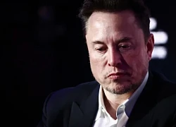 Nhân viên cũ kiện tỷ phú E.Musk lạm dụng tình dục