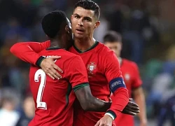 Ronaldo lần thứ 6 dự EURO: 20 năm vẫn chạy tốt