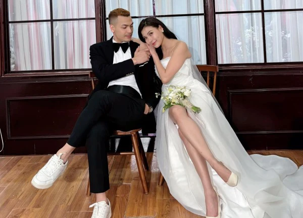 Ảnh cưới lãng mạn của Mỹ Đình và Nam trong Trạm cứu hộ trái tim