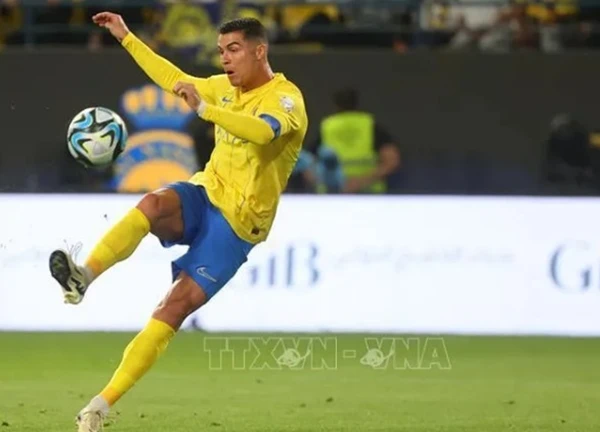 EURO 2024: Chờ đợi danh hiệu cuối cùng cho Ronaldo