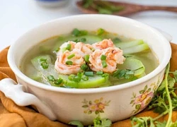 Cách chế biến món canh bầu nấu tôm ngon mát ngày hè