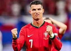 Chỉ đá trận thủ tục, HLV Bồ Đào Nha vẫn xếp Ronaldo đá chính