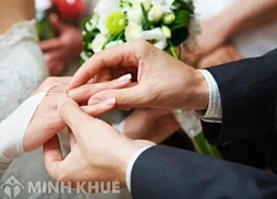 Đau đầu vì con trai đòi cưới vợ hơn 12 tuổi lại có 2 con riêng