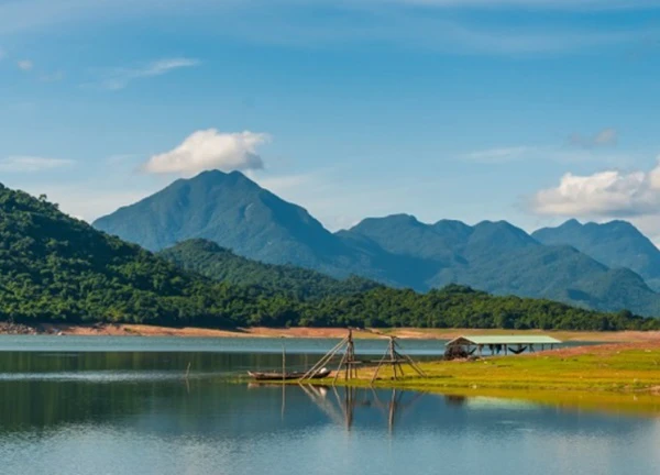 Hồ Núi Một (Bình Định) - bức tranh sơn thủy hòa quyện của đất và trời