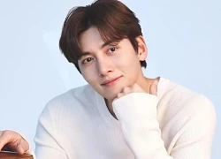 Ji Chang Wook tiết lộ về người phụ nữ đặc biệt