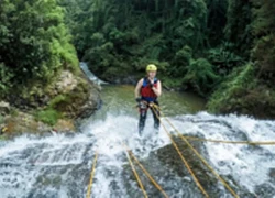 Tour vượt thác ở Đà Lạt lọt danh sách đáng trải nghiệm nhất thế giới