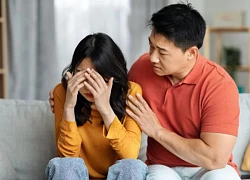 Sắp cưới chồng gia thế giàu có, tôi suy sụp muốn hủy hôn sau khi đọc xong tờ giấy mẹ anh đưa