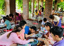 Biến chai thủy tinh đã qua sử dụng thành tranh