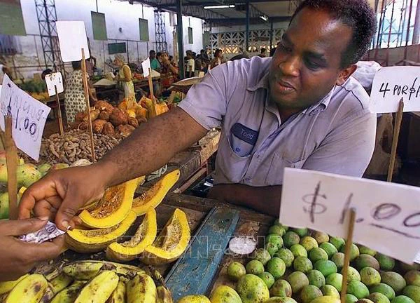 Cuba áp giá trần đối với các sản phẩm thiết yếu