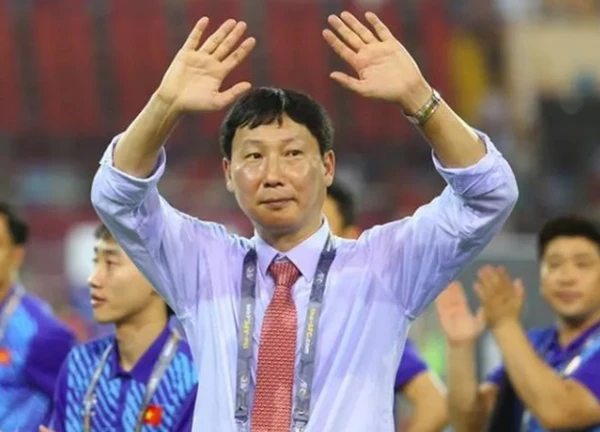 HLV Kim Sang-sik được 'thử lửa' với tuyển Thái Lan trước thềm AFF Cup 2024