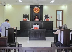 Vụ kiện Sacombank đòi gần 47 tỷ đồng: Vì sao không thuê luật sư, nguyên đơn vẫn thắng kiện?