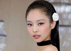 Từ vụ Jennie (BLACKPINK) hút thuốc, nhiều góc khuất trong giới giải trí được hé lộ