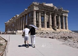 Hy Lạp hạn chế khung giờ tham quan thành cổ Athens Acropolis do nắng nóng