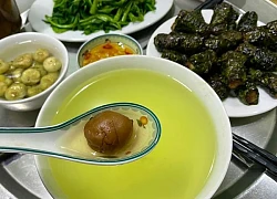 Vắt chanh, dầm sấu vào canh có làm mất chất dinh dưỡng?