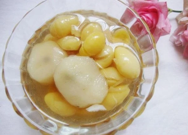 Củ năng là gì? Cách chế biến 4 món chè củ năng mềm béo, thanh mát đơn giản tại nhà