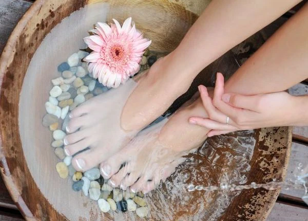 Ngâm chân thảo dược cần lưu ý điều này để không phản tác dụng