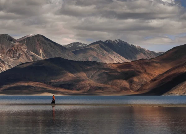 Hồ Pangong - Nơi giao thoa của trời và đất