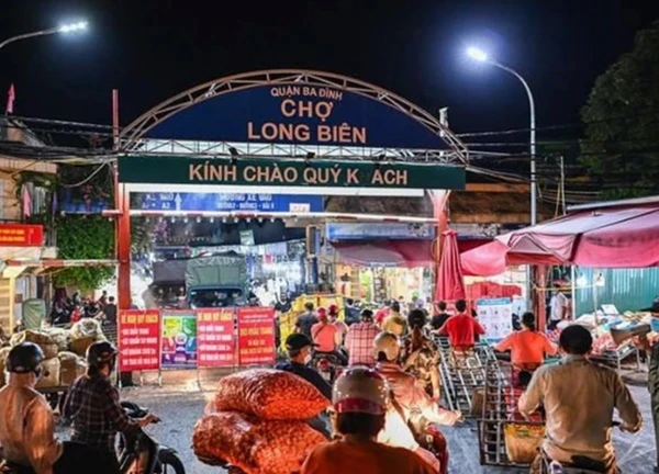 Khám phá Chợ Long Biên - Chợ "không ngủ" giữa lòng Hà Nội