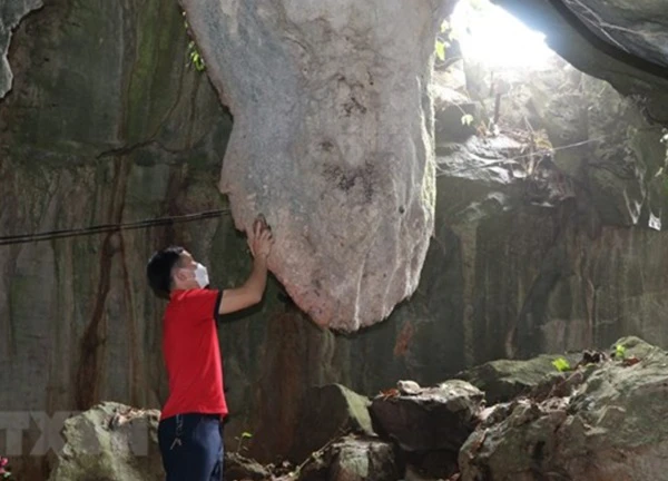 Khám phá ngôi chùa độc đáo nằm trong hang đá ở Yên Bái