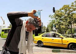 Iran: Rút ngắn thời gian làm việc do nắng nóng