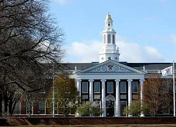 Đại học Harvard tiếp tục vướng rắc rối pháp lý về bê bối bài Do Thái