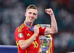 Dani Olmo đến Barcelona để chốt hợp đồng