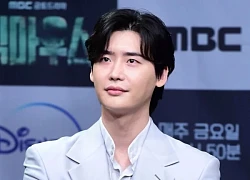 'Bạn trai IU' Lee Jong Suk bị tố 'thiếu chuyên nghiệp', gây ảnh hưởng đến nhiều người