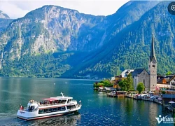 Ngắm Hallstatt - làng cổ ven hồ được mệnh danh đẹp nhất thế giới