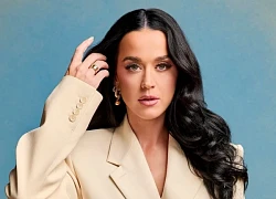 Ca sĩ Katy Perry bị điều tra vì gây hư hại môi trường