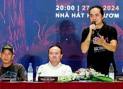 Bức Tường kỷ niệm 29 năm hoạt động với concert đầu tiên ở nhà hát