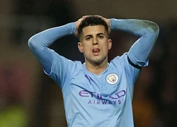 Man City đau đầu với Cancelo