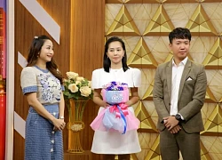 Ốc Thanh Vân 'sốc' trước nhạc sĩ cầu hôn lúc 3 giờ sáng, rước dâu bằng xe đạp