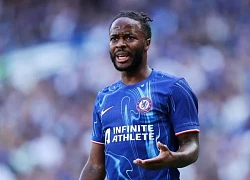 Raheem Sterling tiếp tục bị Chelsea gạt ra rìa