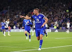 Xé lưới Tottenham, tiền đạo Vardy viết tiếp kỷ lục ghi bàn ở Ngoại hạng Anh