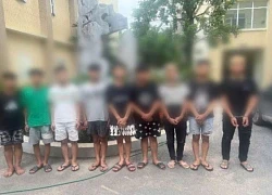 Bắt nhóm đối tượng 'chặt biển số xe máy', cướp tài sản