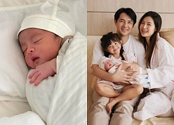 Hé lộ ảnh cận mặt con gái thứ 2 của Đông Nhi, mẹ bỉm vừa sinh xong đã làm 1 việc khiến hội bạn ngỡ ngàng