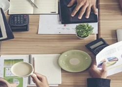 Tỵ có cơ hội nhận việc mới hấp dẫn, Dậu tránh đầu tư làm ăn lớn ngày 23/8