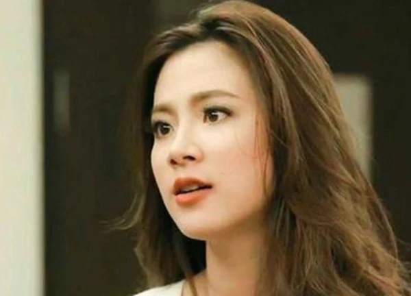 Vừa ở quê trở về phát hiện dấu hiệu lạ trong nhà, tôi âm thầm điều tra thì thất kinh trước bí mật của chồng