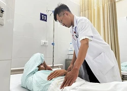 Mổ cấp cứu cho nam bệnh nhân trẻ bị đau vùng kín suốt 40 ngày