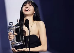 Lisa trở thành nghệ sĩ solo đầu tiên của Kpop biểu diễn tại Lễ trao giải MTV VMAs 2024