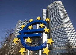 Hoạt động sản xuất của Eurozone vẫn 'sa lầy'