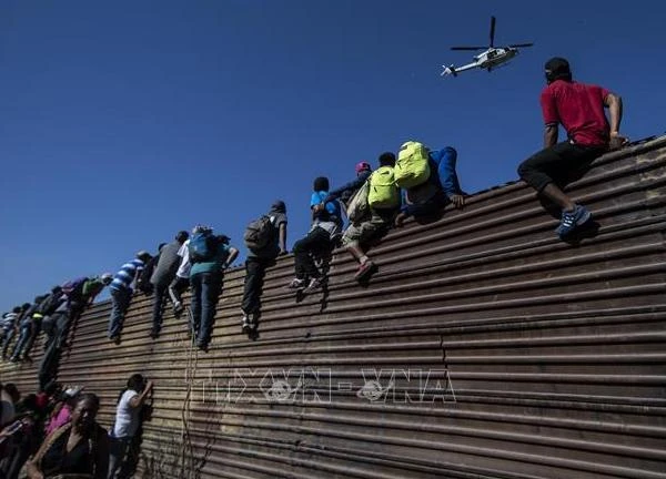 Mexico kêu gọi Mỹ không xây tường biên giới