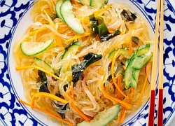 Miến đừng chỉ nấu hay xào, đem làm salad thơm ngon khó cưỡng